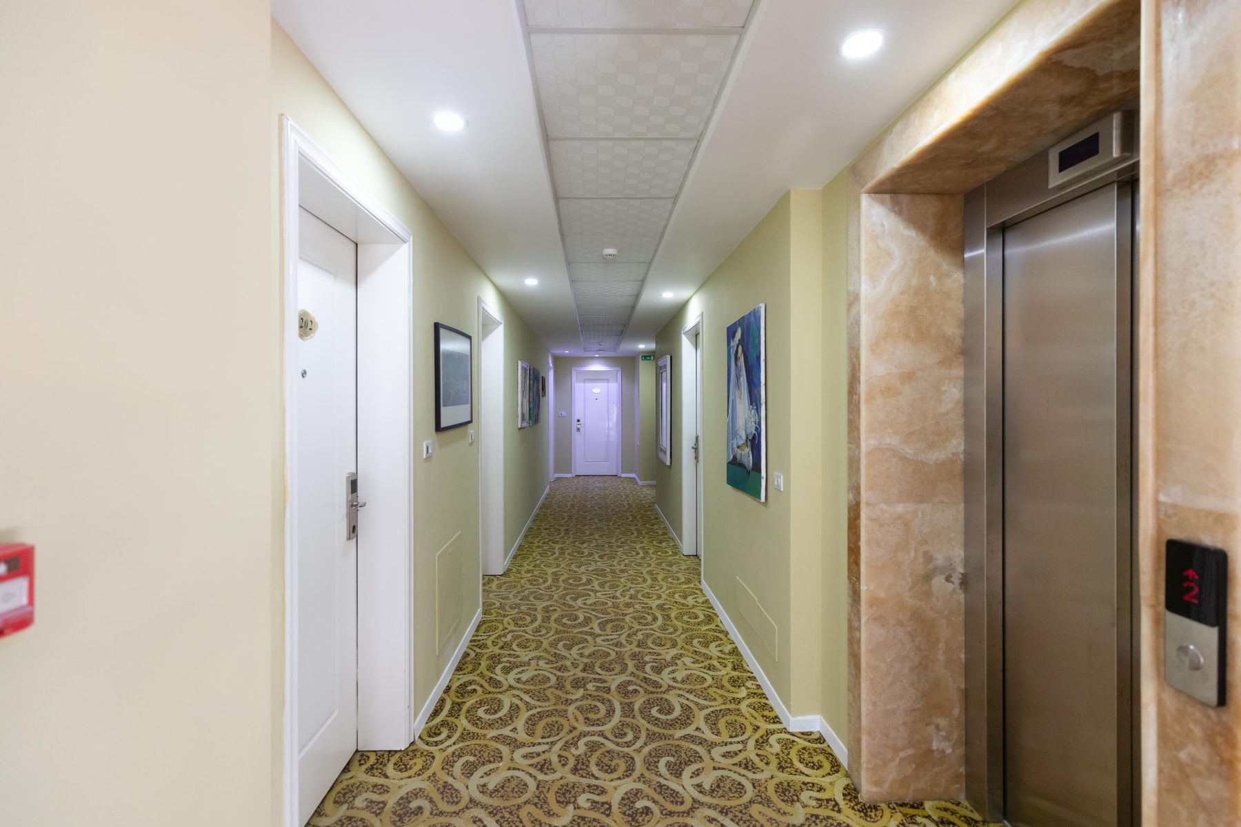 Bleart Hotel